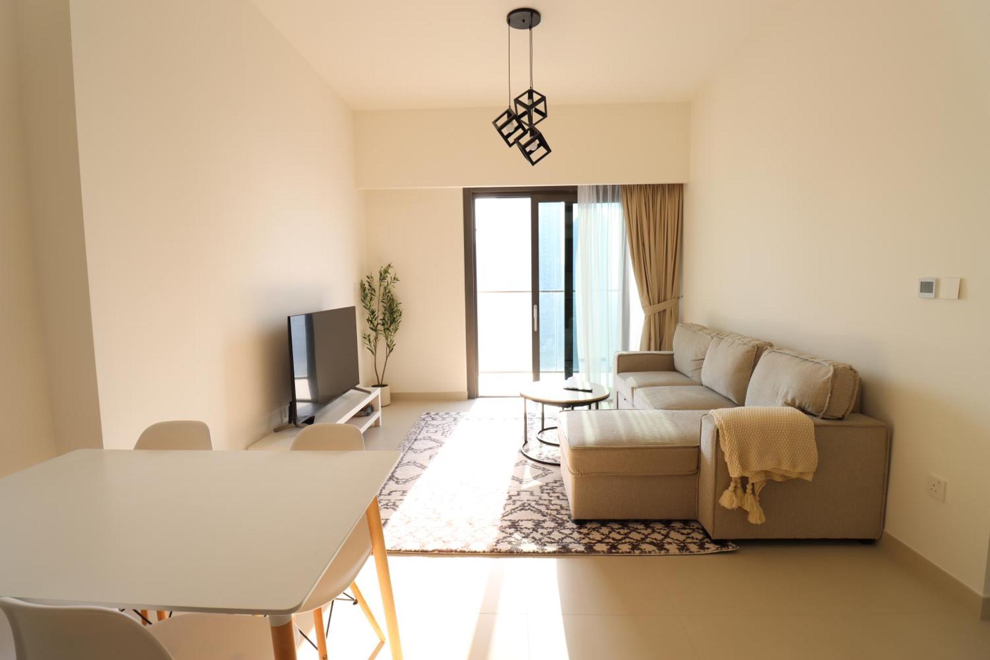 Sea & Views - Burj Crown - 5 Min Walk To Mall * Дубай
