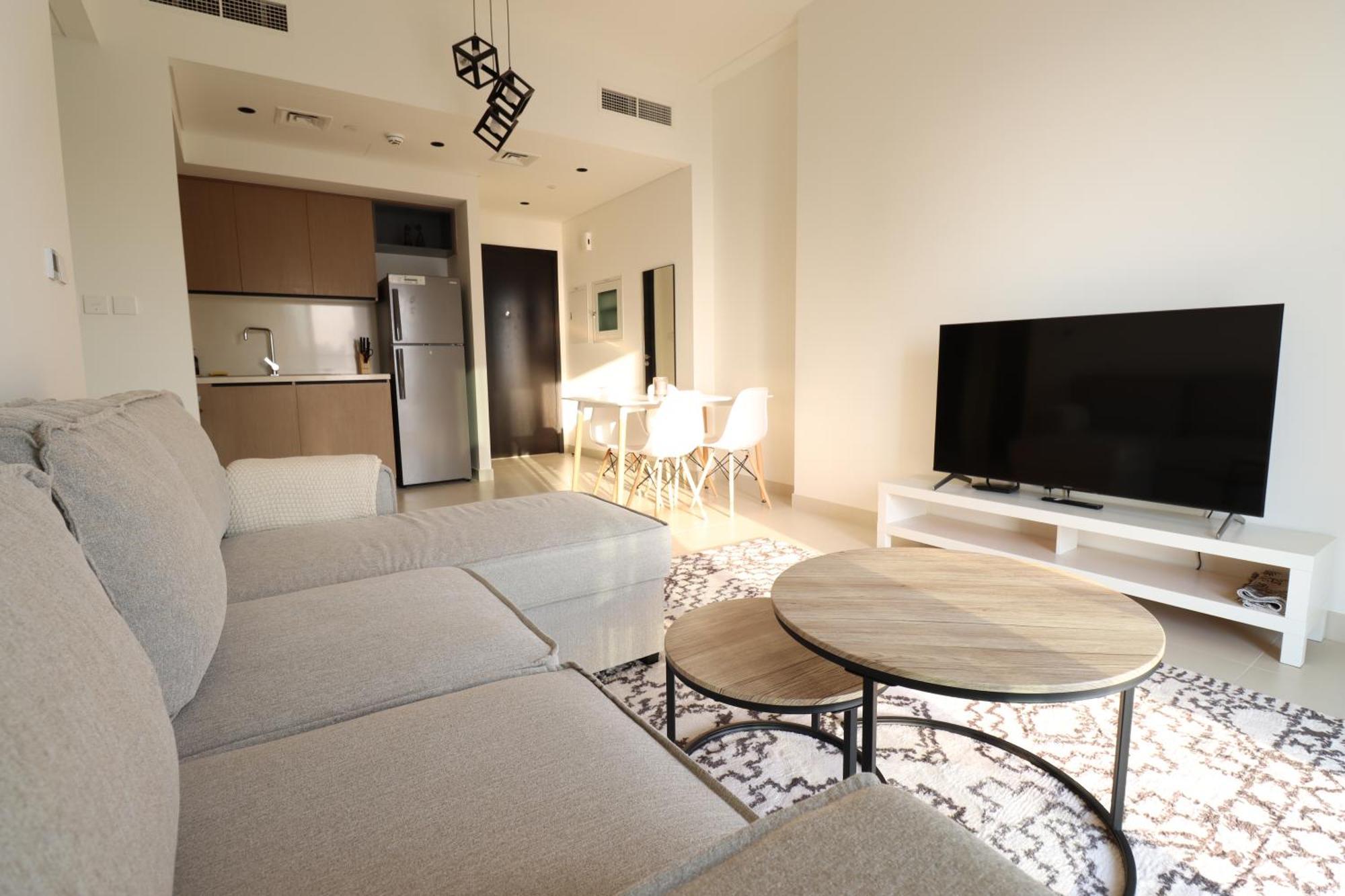 Апартаменты Sea & Views - Burj Crown - 5 Min Walk To Mall *